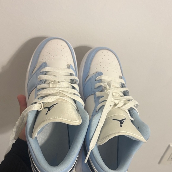 Jordan Kids Light Blue and White Sneakers - Picture 1 of 2
